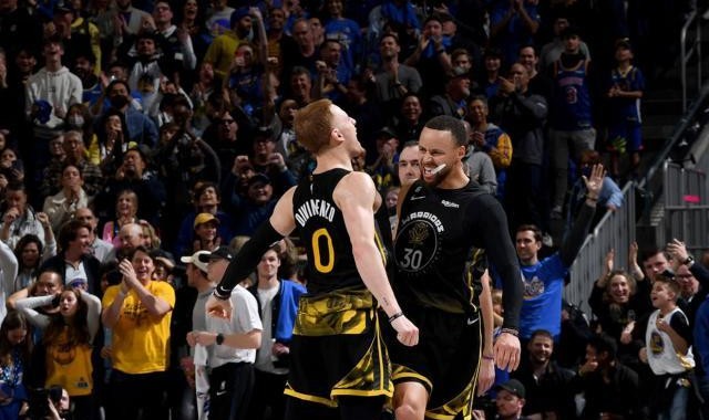 开云登录网址入口-死亡封盖霍勒迪！库里爆发造就又一名场面