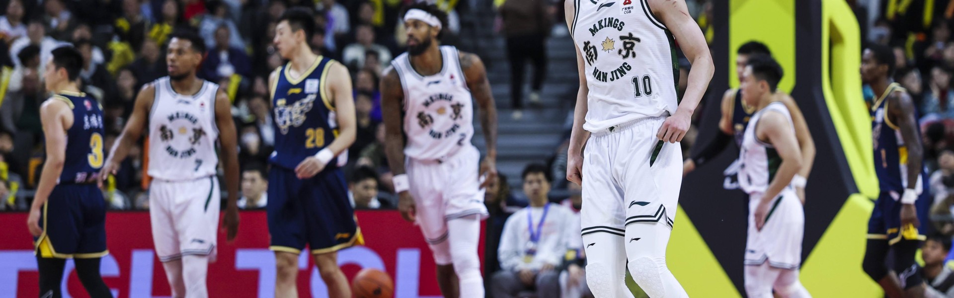 垃圾时间失序酿闹剧，联盟重罚树底线，处罚尺度争议背后藏联赛