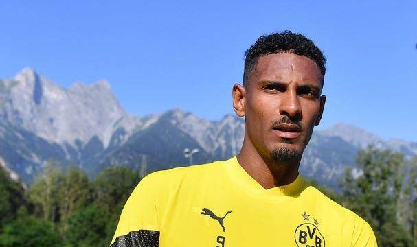 开云登录网址入口-阿莱与多特蒙德遭晴天霹雳，重复投资or扶正妖童？